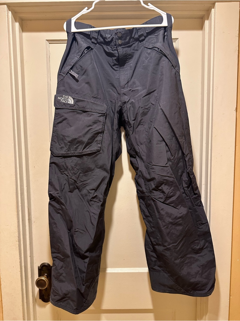 The North Face Men's Black Cargo Snow Pants Large